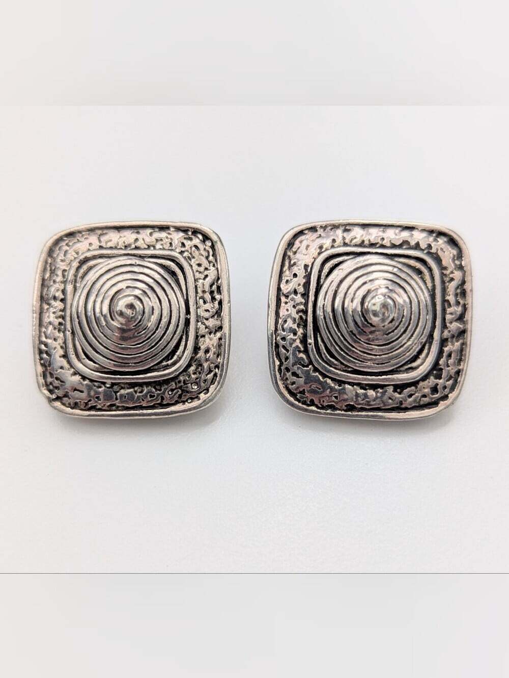 Vintage 1980's Silver-Tone Textured Spiral Clip-On Square Earrings